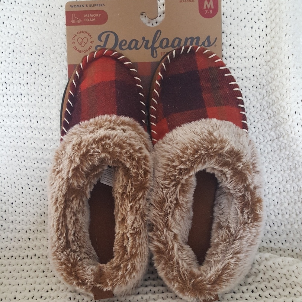 Dearfoams womens slippers size 7-8